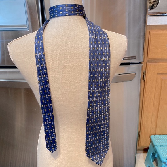 Mens Burberry 💯% Silk Steely Blue Bird TIE. Like NEW Condition! Pristine 🦜60” - Picture 12 of 15